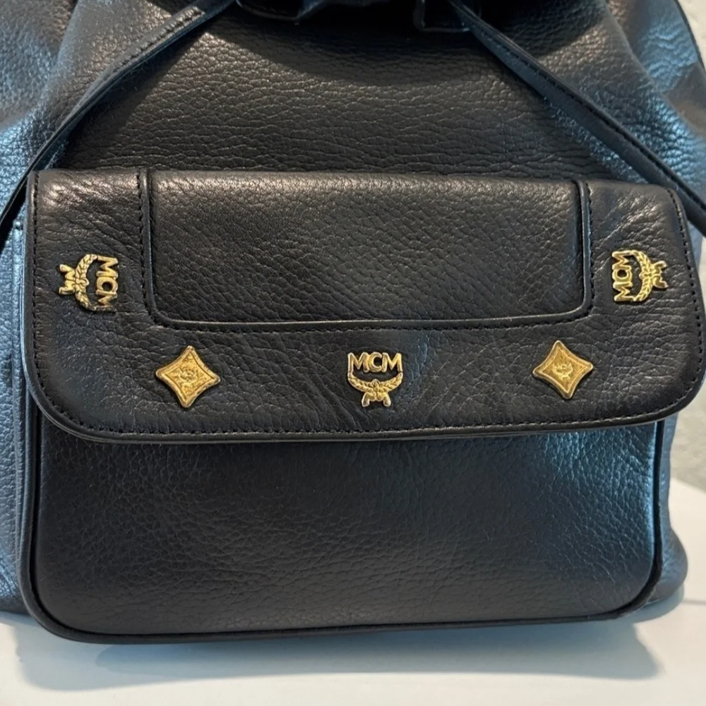 MCM Black Leather (Unisex) Backpack / Handbag Authentic ( EXCELLENT CONDITION) - Picture 3 of 14